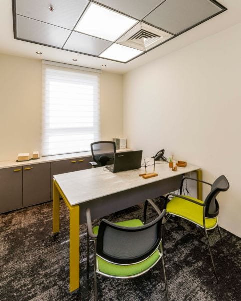 משרד עורכי דין עיצוב חדר משרד, שרי בר-נע גבעון light-design